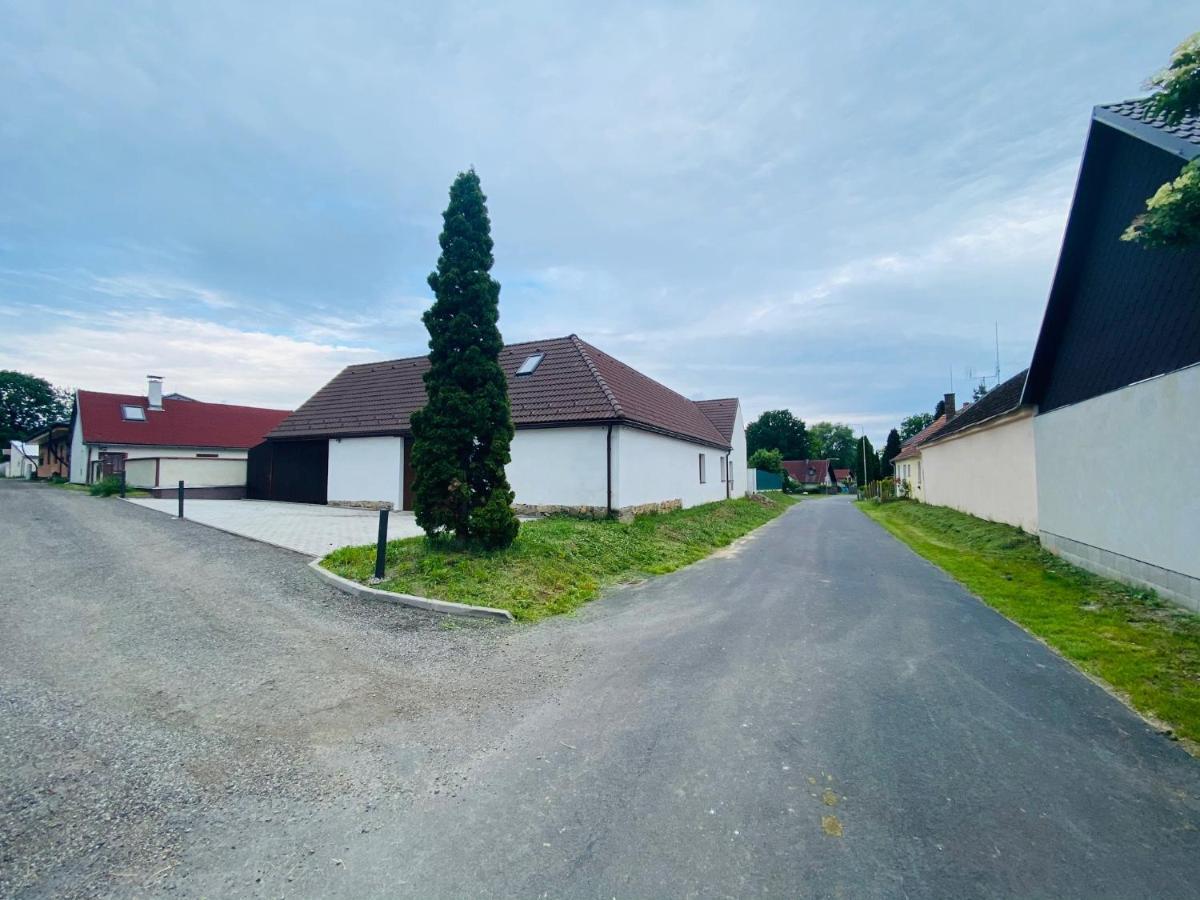 U Nas Na Chalupe Villa Borovany  Eksteriør billede