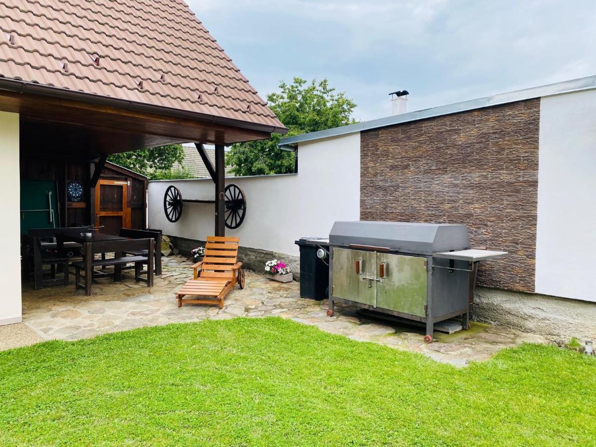 U Nas Na Chalupe Villa Borovany  Eksteriør billede